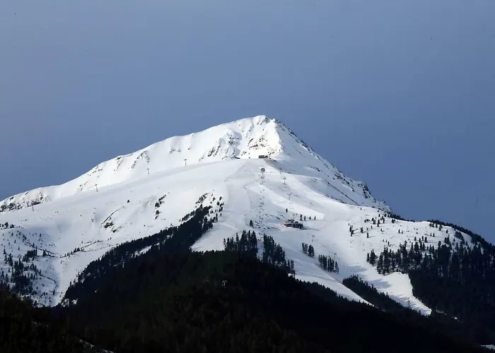And Quiet Next To Gondola Lift. Apartament Bansko